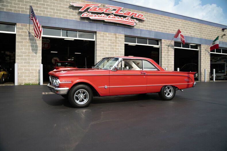 1963 Mercury Comet S-22 Hardtop 1963 Mercury Comet S-22 Hardtop 302 C.i. Updated Air Conditioning And Heat