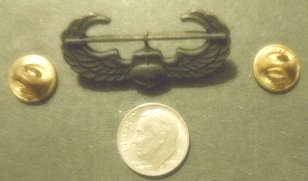 923mh - Vietnam Era Air Assault Wing Clutch Back Pin - Huey Helicopter