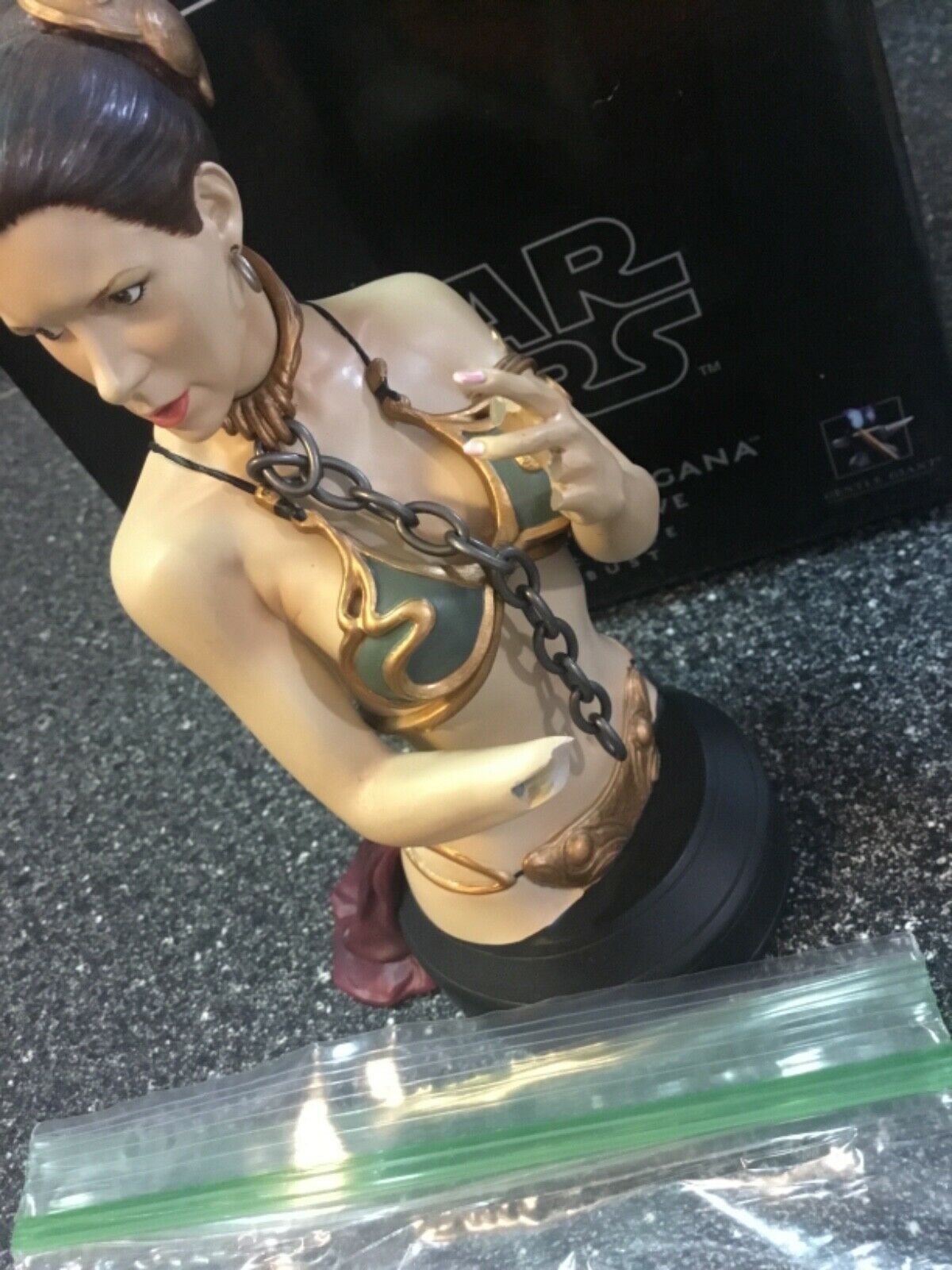 Gentle Giant Star Wars Princess Leia Organa As Jabba's Slave Mini Bust Damaged
