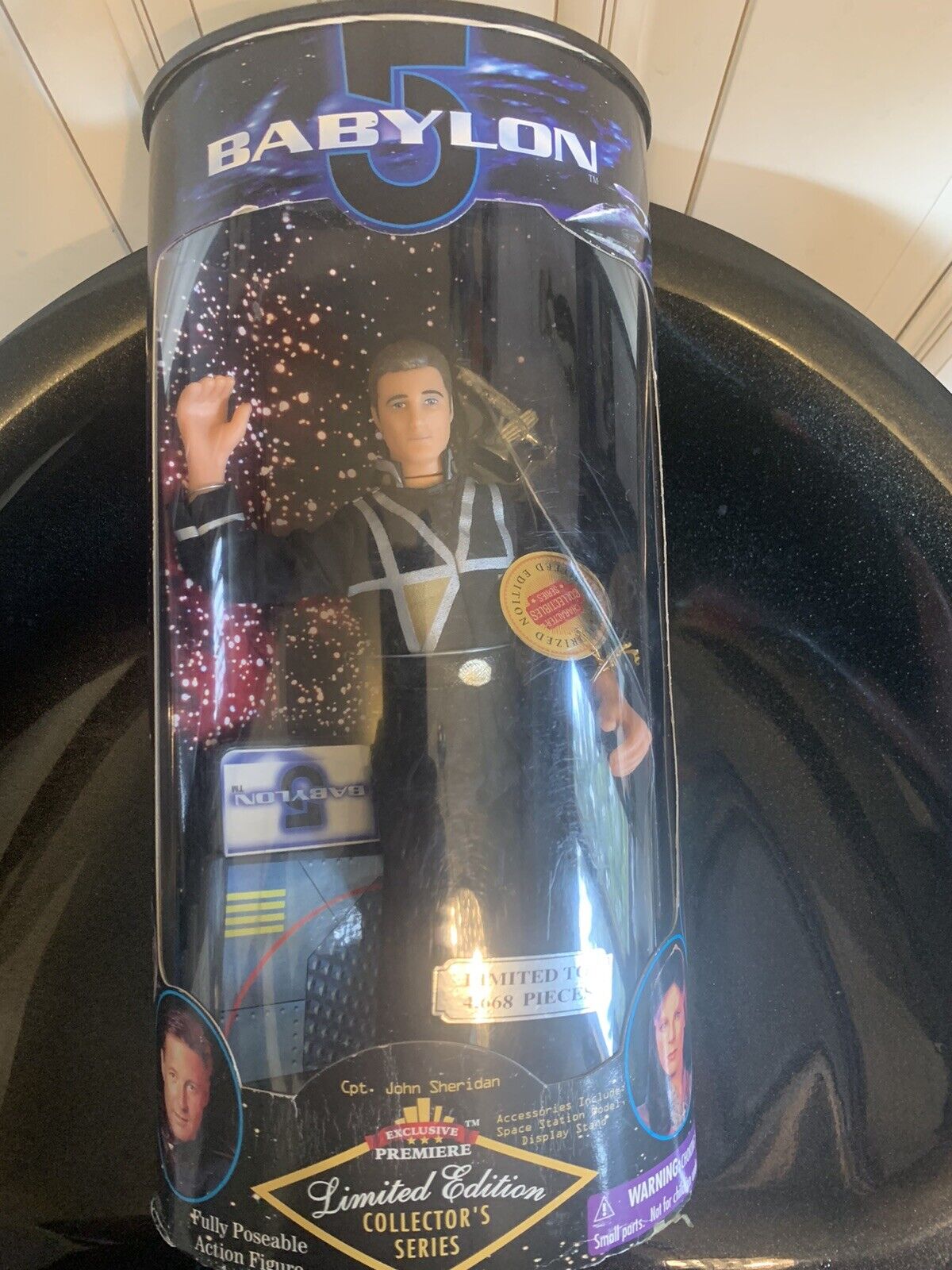 Babylon 5 Cpt John Sheridan Limited Edition Fully Posable Action Figure No.20000